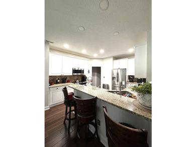 Don't miss this meticulously maintained, traditional two-story - photo 25