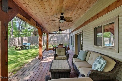 Welcome to year-round lake living on Great Sacandaga in this - photo 29