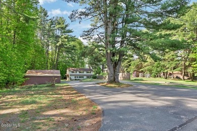 Welcome to year-round lake living on Great Sacandaga in this - photo 37