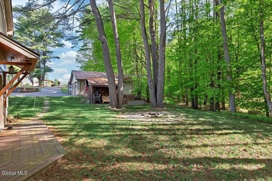 Welcome to year-round lake living on Great Sacandaga in this - photo 38
