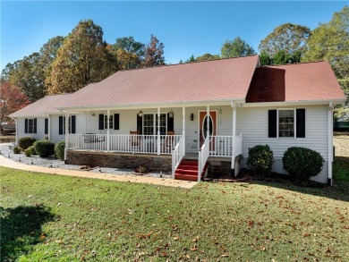 Lake Home Sale Pending in Seneca, South Carolina