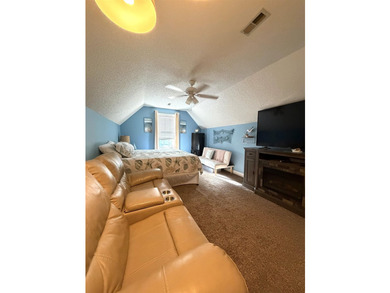 Don't miss this meticulously maintained, traditional two-story - photo 42