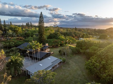 It's time for you to own your escape. Maui's North Shore is - photo 43