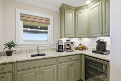 Emerald Bay Gem Offering Luxury, Privacy, and Open-Water Views - photo 17