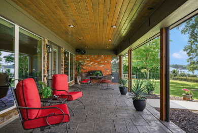 Emerald Bay Gem Offering Luxury, Privacy, and Open-Water Views - photo 35