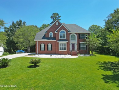 Lake Home For Sale in Lizella, Georgia