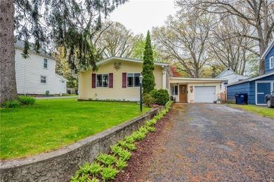 Welcome to 51 Fawn St., a thoughtfully maintained ranch tucked - photo 1