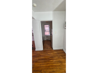 LOVELY SPACIOUS STUDIO, ELEVATOR, LAUNDRY ROOM, LIVE IN SUPER - photo 15