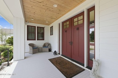 Luxury living meets exceptional craftsmanship in this - photo 6