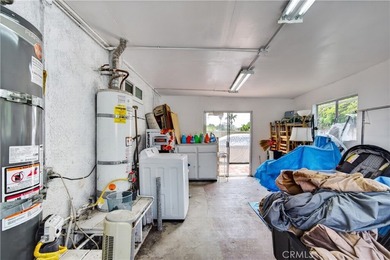 981 W Upland - photo 18
