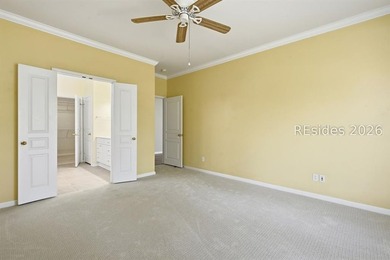 Discover the lifestyle so many retirees and active adults are - photo 20