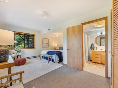 Escape to this treehouse-like retreat tucked safely high on a - photo 28