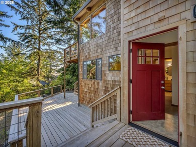 Escape to this treehouse-like retreat tucked safely high on a - photo 34