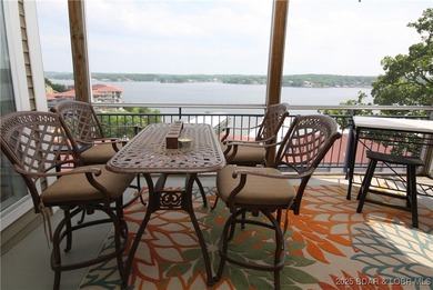 Lake of the Ozarks Condo For Sale in Lake Ozark Missouri