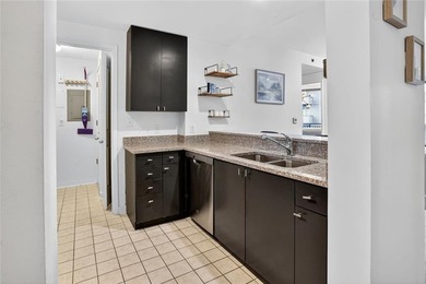 Luxury living in the heart of Buckhead!Highly sought-after 1