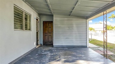 Virtually Staged. Looking for a home that blends comfort - photo 6