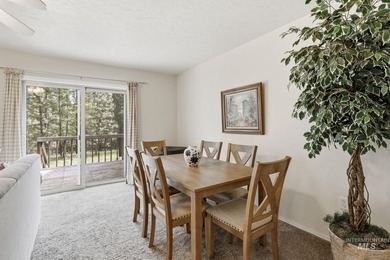 Quaint, adorable, furnished townhouse with attached garage. This - photo 7