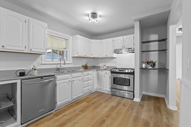 Step into easy, comfortable living in this freshly refreshed - photo 14