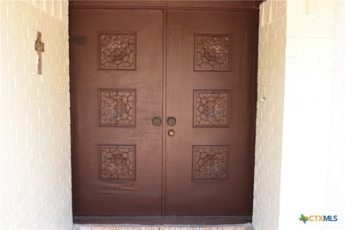 Nestled in the heart of Texas Hill Country, this extraordinary - photo 4