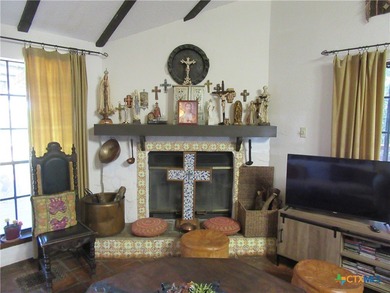 Nestled in the heart of Texas Hill Country, this extraordinary - photo 8