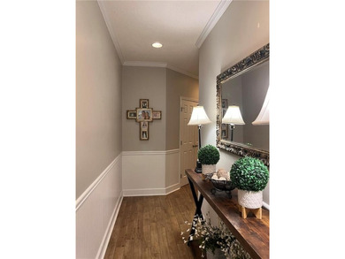 Don't miss this beautiful, move-in ready condo in the desirable - photo 4