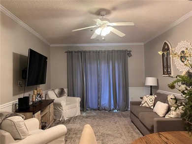 Don't miss this beautiful, move-in ready condo in the desirable - photo 8