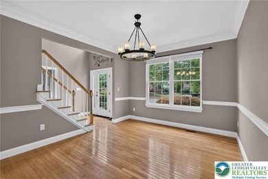 Beautifully maintained 4-Bedroom home on close to a half acre - photo 10