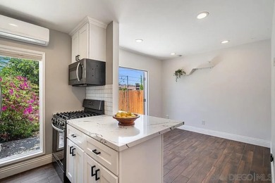 Turn-key three-unit property located in the quaint neighborhood - photo 22