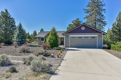 Enjoy the beauty of Northern California in this well-maintained - photo 3