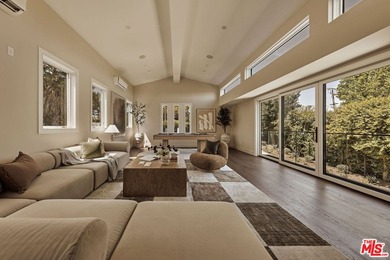 Set in the scenic hills of Encino, this brand-new construction - photo 31