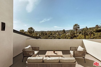 Set in the scenic hills of Encino, this brand-new construction - photo 34