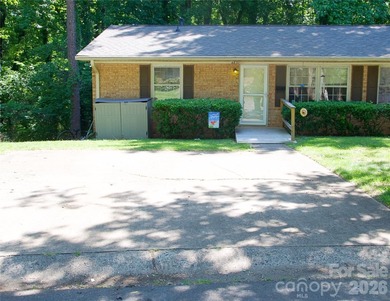 Back on the Market!! This cute and cozy compact condo packs a - photo 2