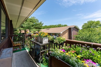 Welcome to one of the most desirable locations in the complex! - photo 1