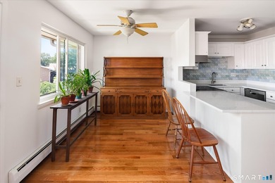 Welcome to one of the most desirable locations in the complex! - photo 6
