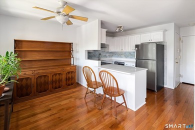 Welcome to one of the most desirable locations in the complex! - photo 7
