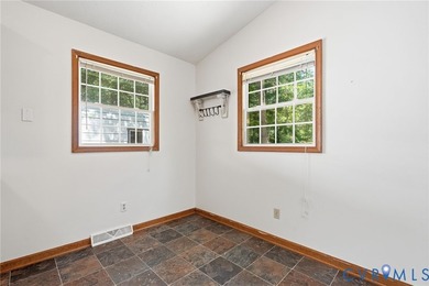 Welcome to 26146 Shannon Hill Road in Caroline County! This - photo 11