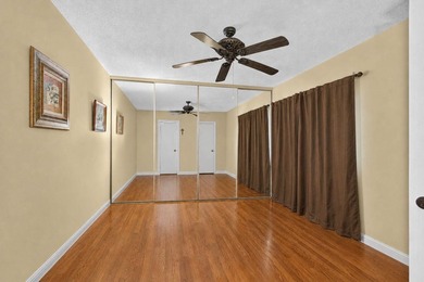 Affordable Move- In Ready Townhome in desirable Sandalwood Lakes - photo 19