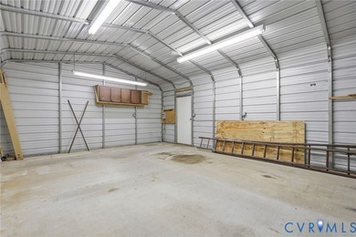 Welcome to 26146 Shannon Hill Road in Caroline County! This - photo 28
