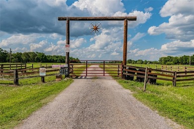 Set within 34+- acres of protected Florida ranchland, this - photo 2