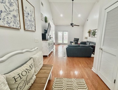 Welcome to this charming and spacious home in the heart of - photo 18