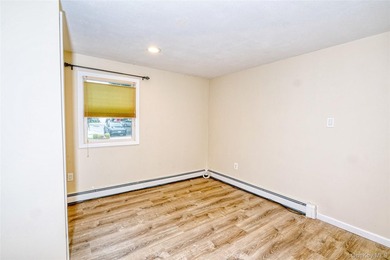 Welcome to your dream home! Nestled on a quiet court with no - photo 18