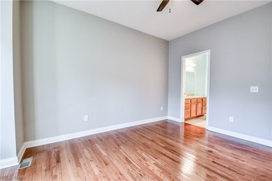 Welcome to this beautiful two-bedroom, two-and-a-half-bath - photo 19