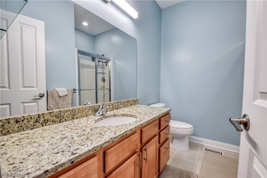 Welcome to this beautiful two-bedroom, two-and-a-half-bath - photo 20