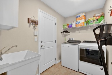 Beautiful 3-bedroom, 2-bath POOL home in the gated community of - photo 22