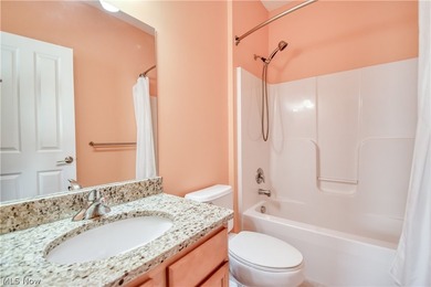 Welcome to this beautiful two-bedroom, two-and-a-half-bath - photo 23