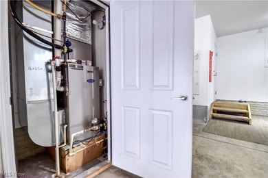 Welcome to this beautiful two-bedroom, two-and-a-half-bath - photo 25