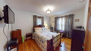 Discover your dream home! This move in ready 2-bedroom property - photo 9