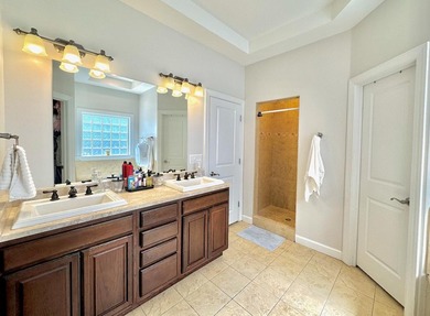 Welcome to this charming and spacious home in the heart of - photo 37