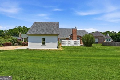 Experience refined one-level living in this beautifully - photo 39