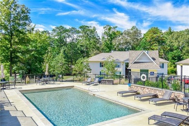 This inviting 2 bedroom, 2 bath condo is located inside the - photo 4